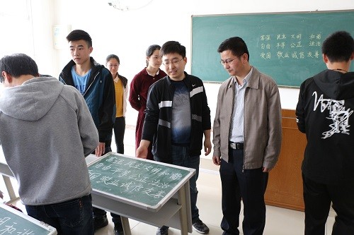 成人影片