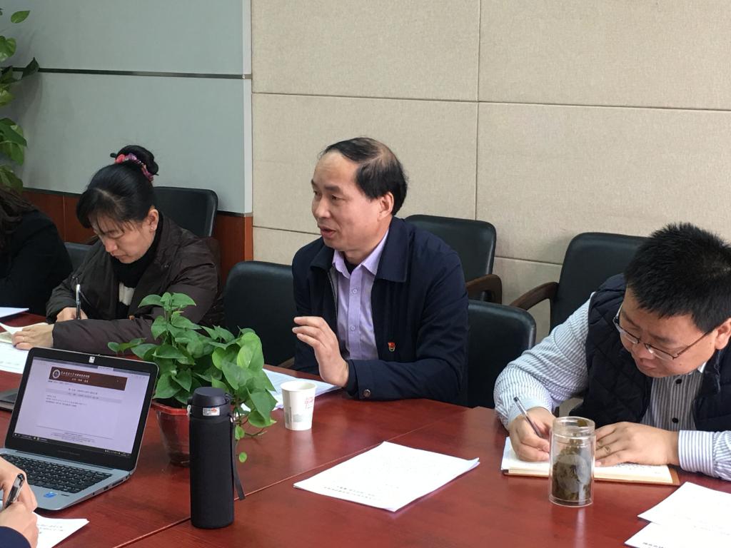 成人影片