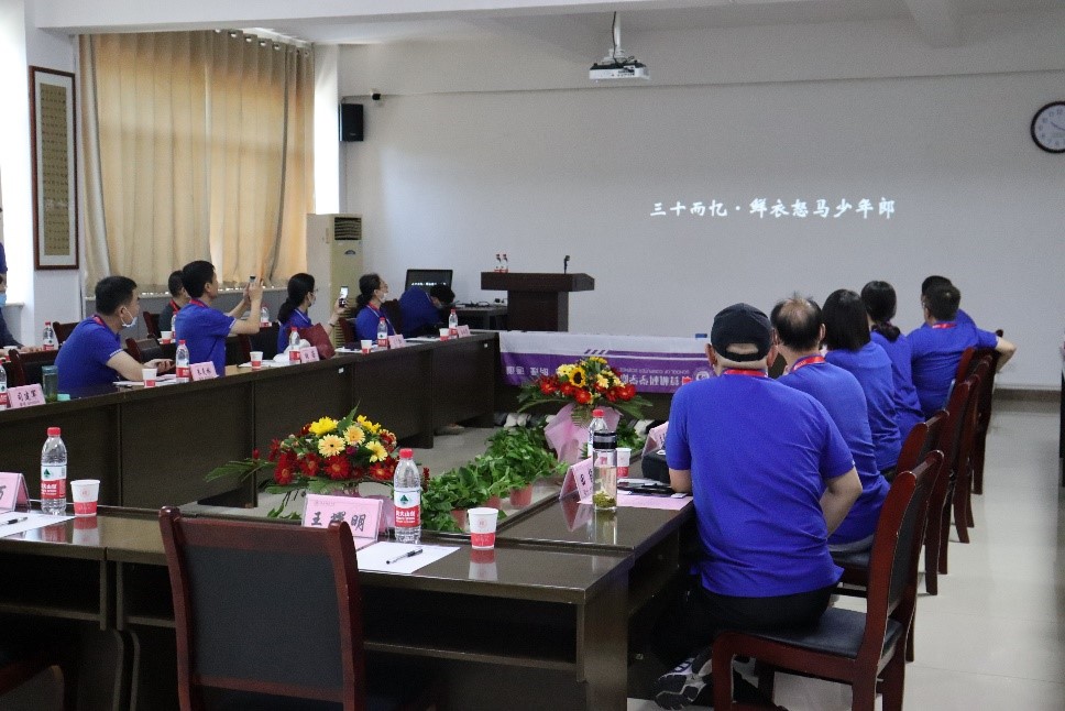 成人影片