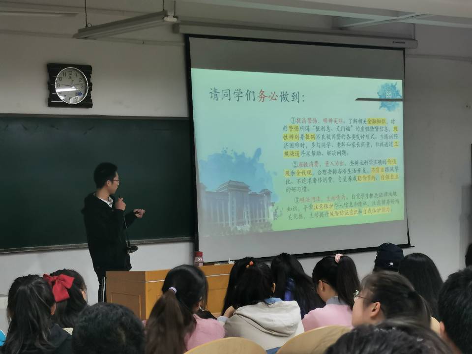 成人影片