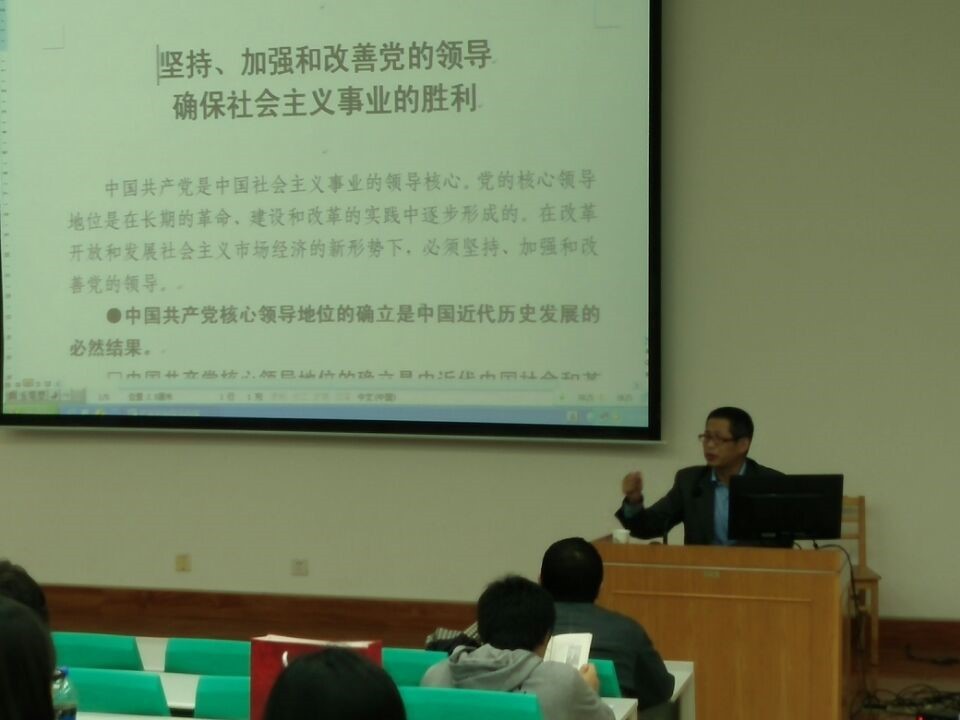 成人影片