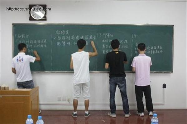 成人影片