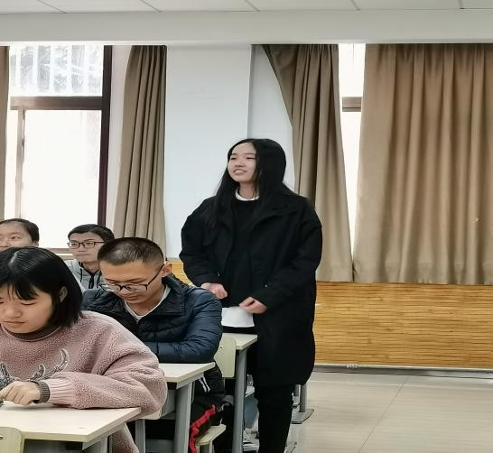 成人影片